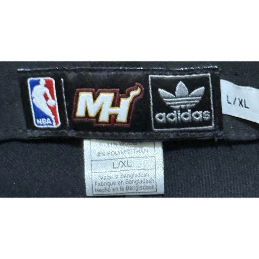Miami Heat FlexFit Hat 7 1/4-7 5/8 NBA‎ FlexFit Adidas Black Red NWOT